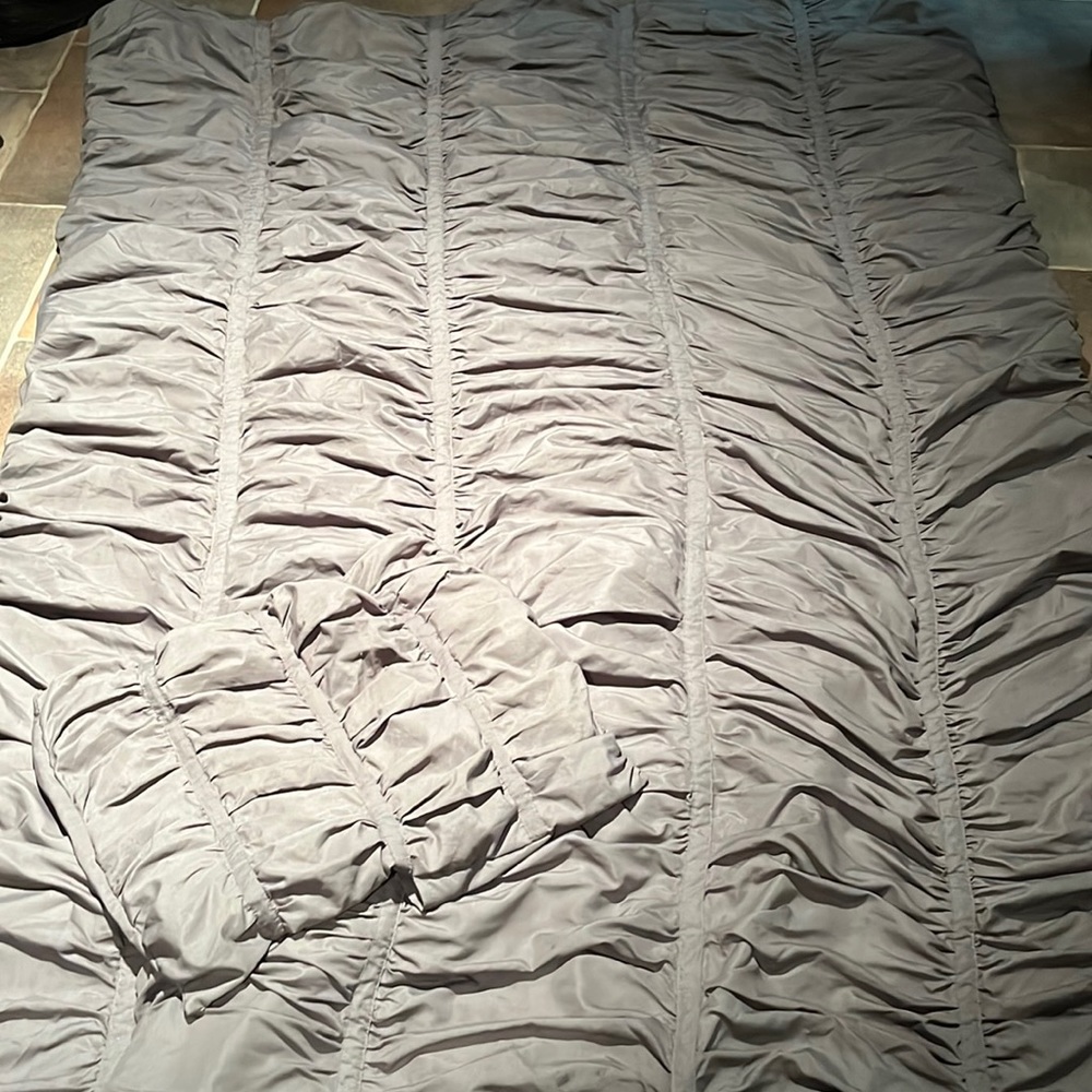 Twin XL Gray Grey.pleated comforter with sham dorm room bed college bedding